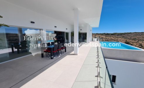 New Construction - Brand New Villa - La Marina