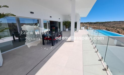 New Construction - Brand New Villa - La Marina