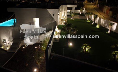 New Construction - Brand New Villa - La Marina