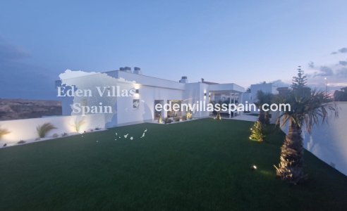 New Construction - Brand New Villa - La Marina