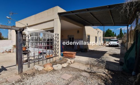 Resale - Country House - Crevillente