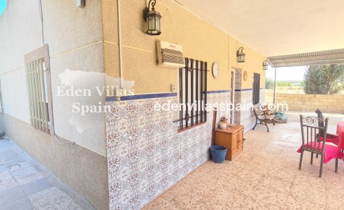 Resale - Country House - Crevillente