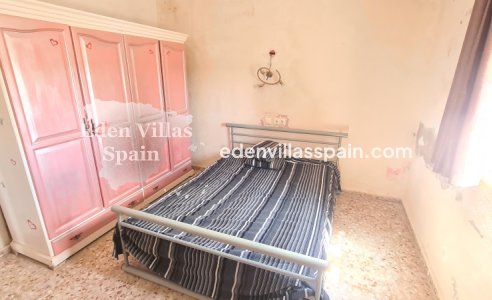 Resale - Country House - Crevillente