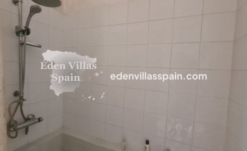 Resale - Country House - Crevillente