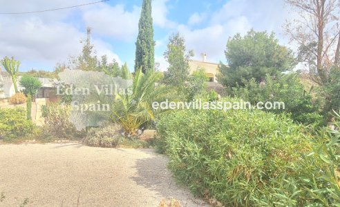 Resale - Country House - Crevillente