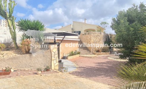 Resale - Country House - Crevillente