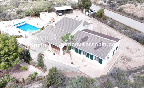 Resale - Country House - Crevillente