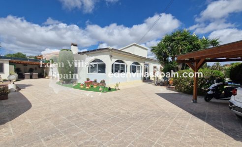 Resale - Country House - La Marina