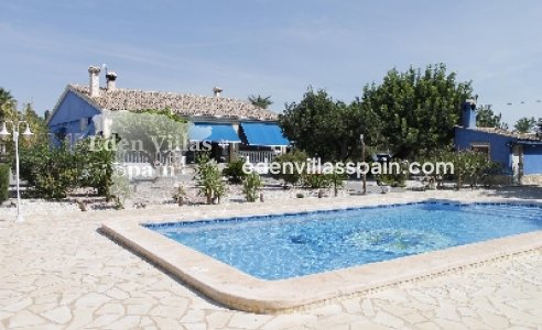 Resale - Country House - Elche