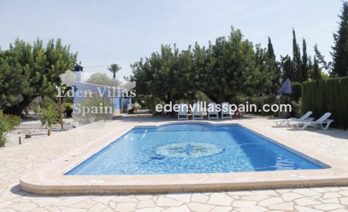 Resale - Country House - Elche