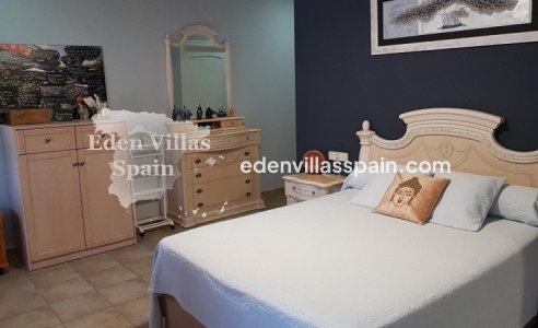 Resale - Country House - Elche