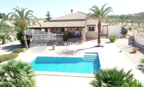 Resale - Country House - Salinas