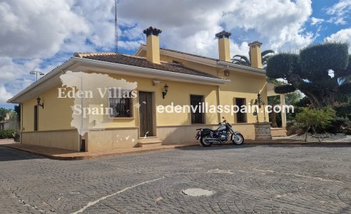 Resale - Country House - Elche