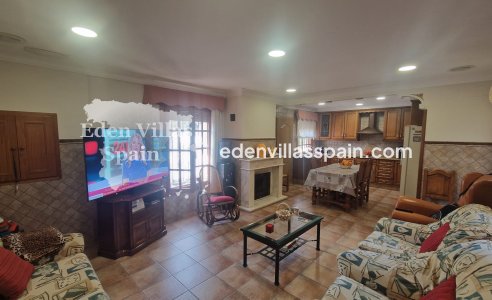 Resale - Country House - Elche