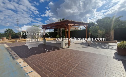 Resale - Country House - Elche