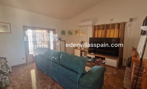 Resale - Country House - Elche