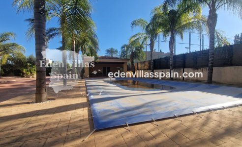 Resale - Country House - Elche