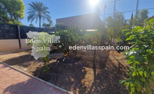 Resale - Country House - Elche