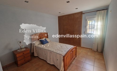 Resale - Country House - Elche