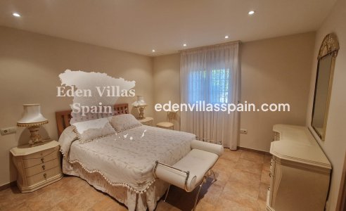 Resale - Country House - Elche