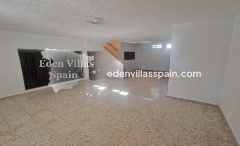 Resale - Country House - Elche