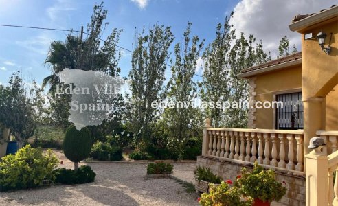 Resale - Country House - Elche