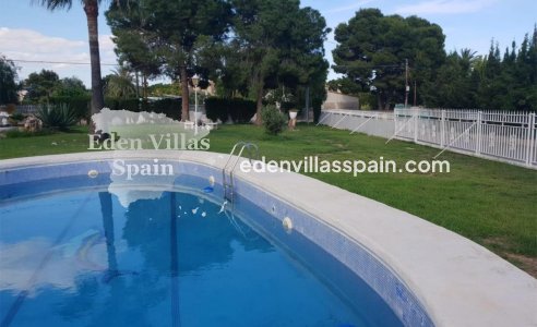 Resale - Urbanisation detached Villa - Elche