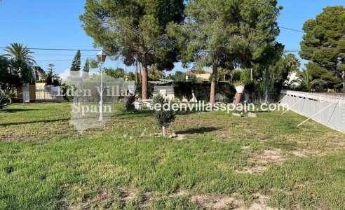 Resale - Urbanisation detached Villa - Elche