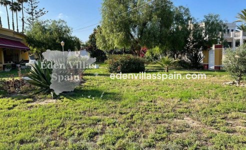 Resale - Urbanisation detached Villa - Elche