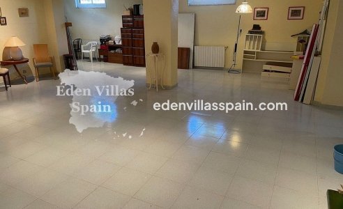 Resale - Urbanisation detached Villa - Elche