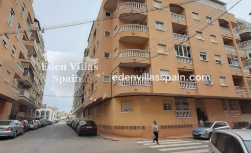 Resale - Coastal apartment - Torrevieja