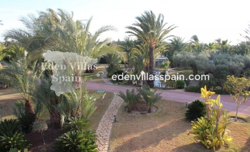 Resale - Urbanisation detached Villa - Santa Pola