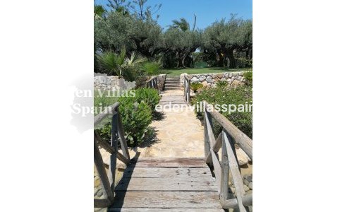 Resale - Urbanisation detached Villa - Santa Pola