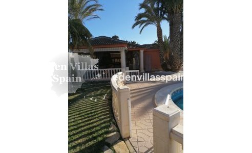 Resale - Urbanisation detached Villa - Santa Pola