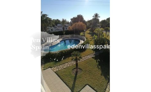 Resale - Urbanisation detached Villa - Santa Pola