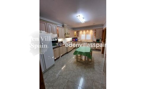 Resale - Urbanisation detached Villa - Santa Pola