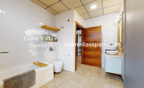 Resale - Urbanisation detached Villa - Elche