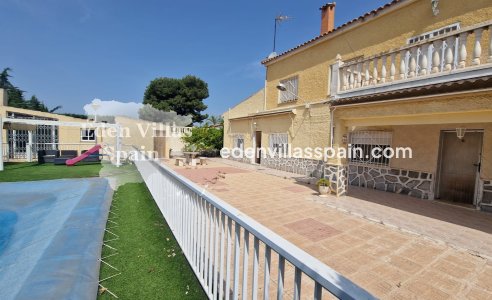 Resale - Coastal Villa - La Marina