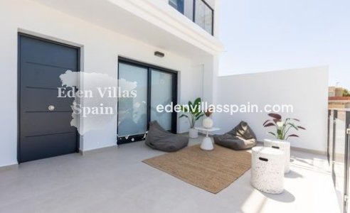 New Construction - Terrace House - Rafal