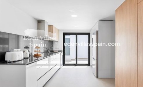 New Construction - Terrace House - Rafal