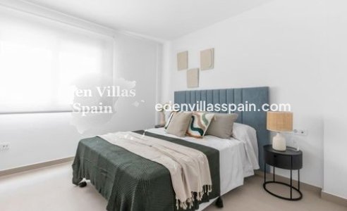 New Construction - Terrace House - Rafal