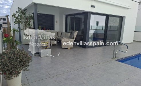 Resale - Town House - Dolores