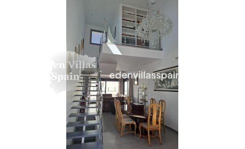 Resale - Town House - Dolores