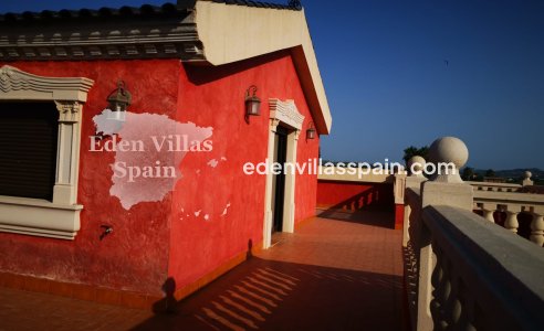 Resale - Country House - Rafal