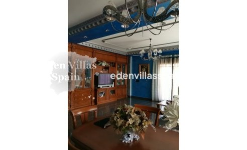 Resale - Country House - Rafal