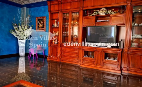 Resale - Country House - Rafal