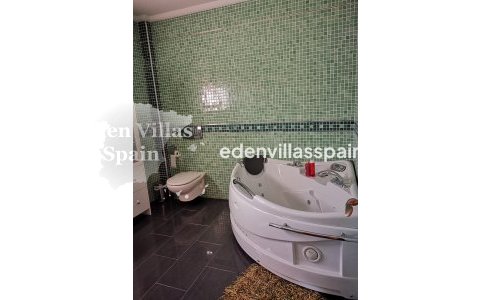 Resale - Country House - Rafal