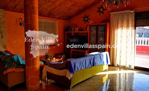 Resale - Country House - Rafal