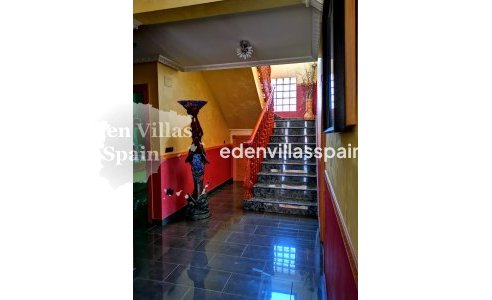 Resale - Country House - Rafal
