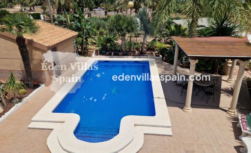 Resale - Country House - Elche